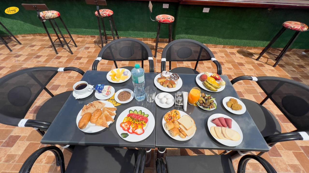 Happy View Inn Kafrat al Jabal Exterior photo