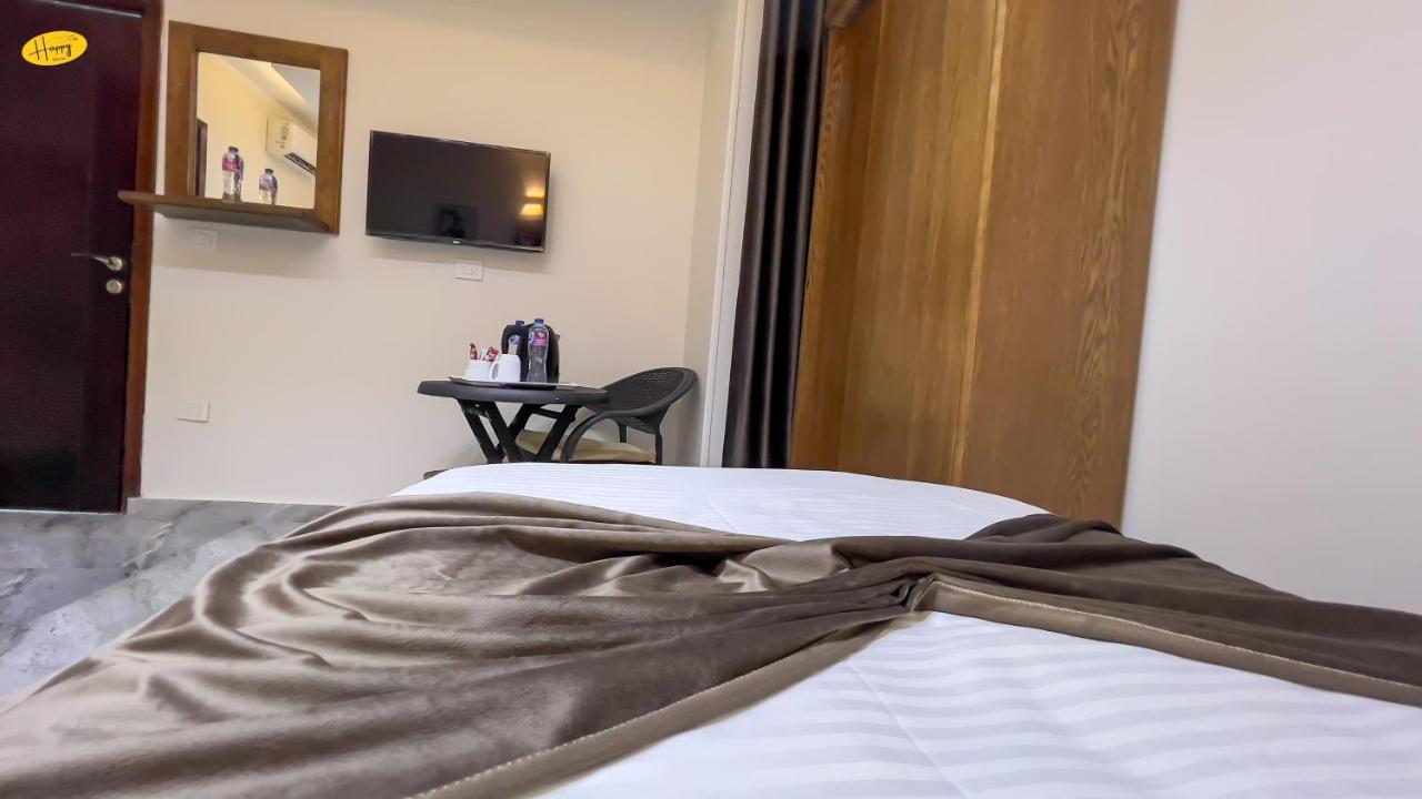 Happy View Inn Kafrat al Jabal Exterior photo