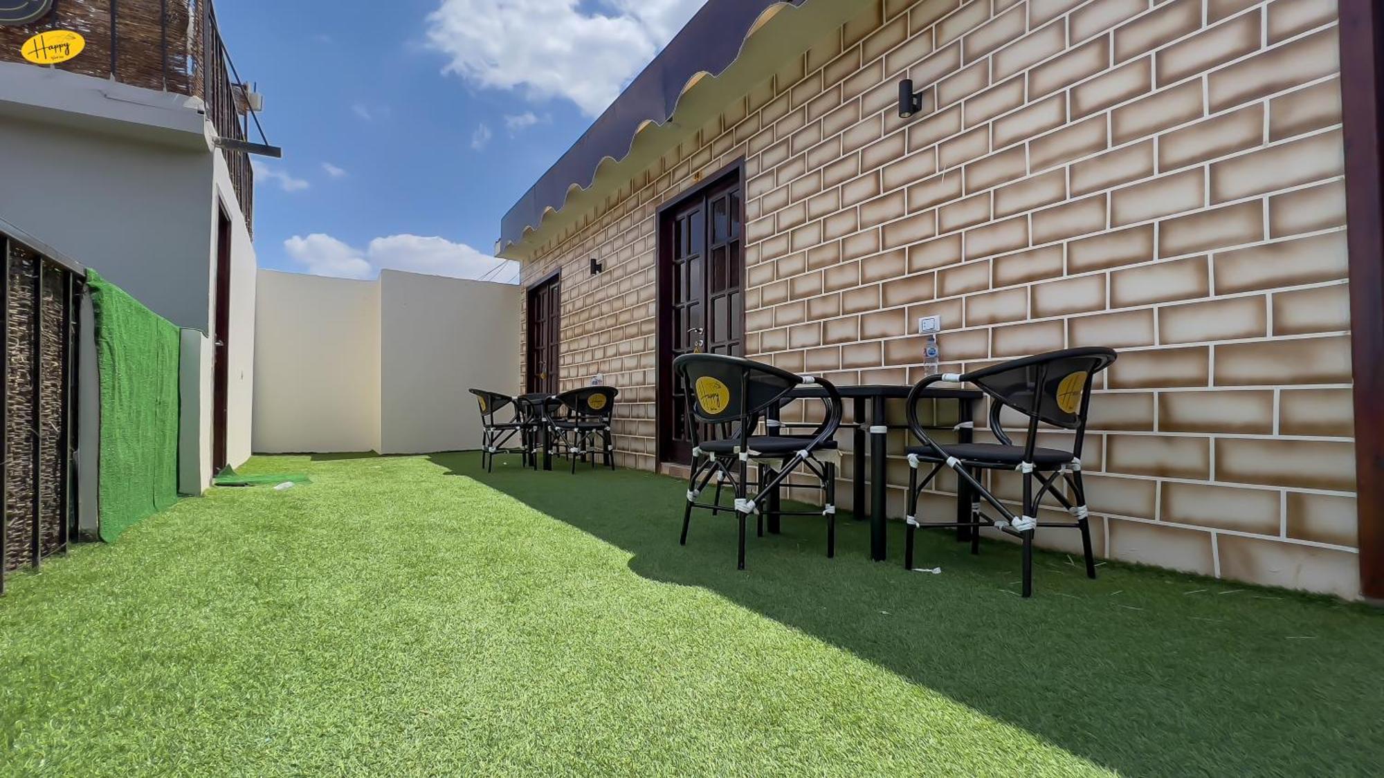 Happy View Inn Kafrat al Jabal Exterior photo